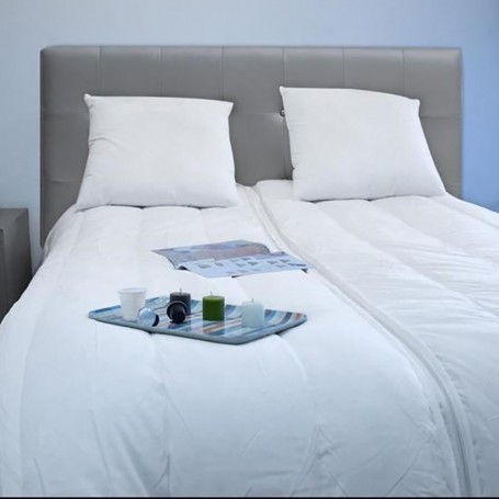 BLEU CALIN Couette couple Segmentable 220x240 cm blanc